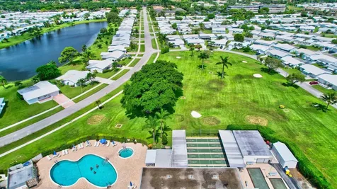 2080 Sw 14th Avenue Boynton Beach FL 33426