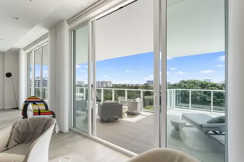 200 Se Mizner Boulevard Boca Raton FL 33432