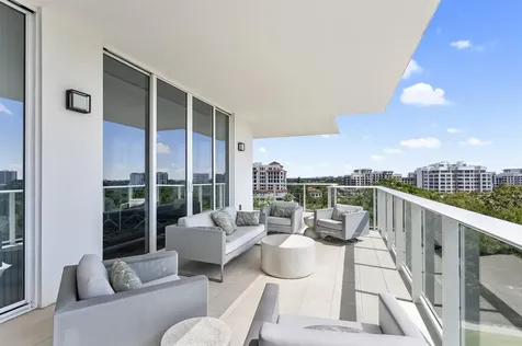200 Se Mizner Boulevard Boca Raton FL 33432