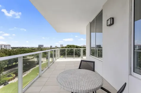 200 Se Mizner Boulevard Boca Raton FL 33432