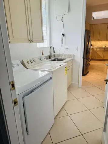 156 Esperanza Way Palm Beach Gardens FL 33418