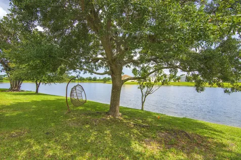 758 Carriage Lake Way Vero Beach FL 32968