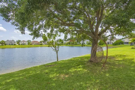 758 Carriage Lake Way Vero Beach FL 32968