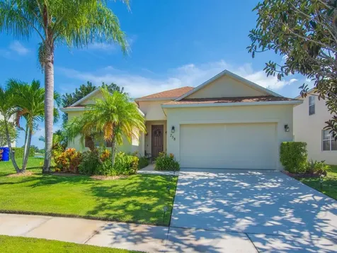 758 Carriage Lake Way Vero Beach FL 32968
