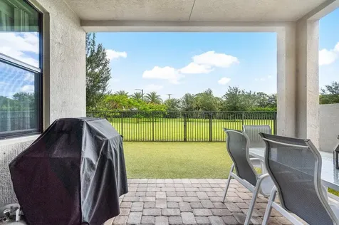 7611 Moonrise Drive Lake Worth FL 33467