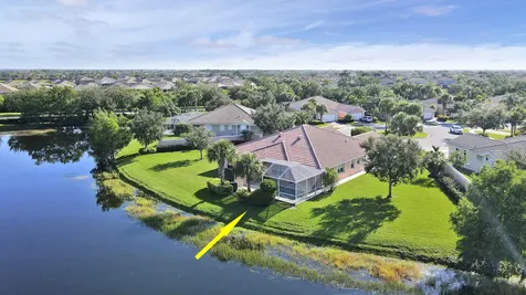 10628 Sw Hartwick Drive Port Saint Lucie FL 34987