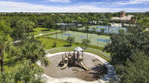 10628 Sw Hartwick Drive Port Saint Lucie FL 34987
