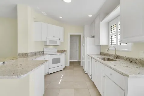 10628 Sw Hartwick Drive Port Saint Lucie FL 34987