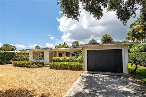 804 Se Riverside Drive Stuart FL 34994