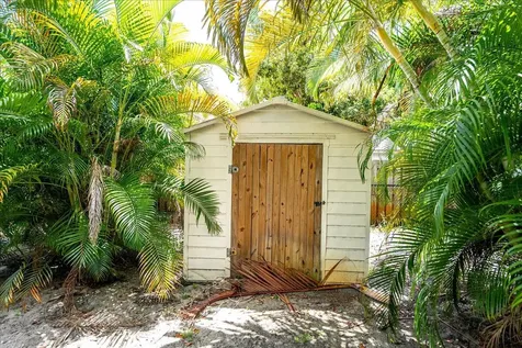 804 Se Riverside Drive Stuart FL 34994