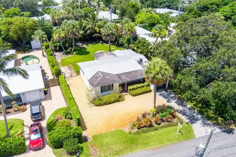 804 Se Riverside Drive Stuart FL 34994