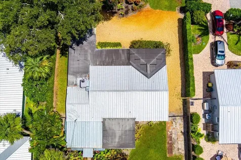 804 Se Riverside Drive Stuart FL 34994