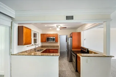 804 Se Riverside Drive Stuart FL 34994