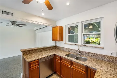 804 Se Riverside Drive Stuart FL 34994