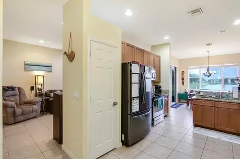 2177 Sw Cape Cod Drive Port Saint Lucie FL 34953