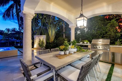 721 Ne 38th Street Boca Raton FL 33431