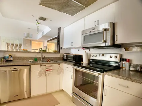 5015 Wiles Road Coconut Creek FL 33073