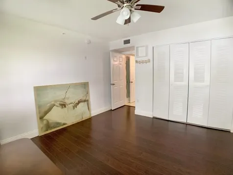 5015 Wiles Road Coconut Creek FL 33073