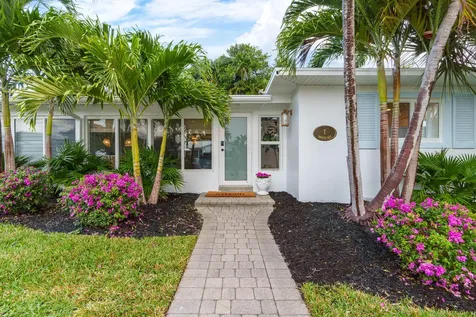 7 Fayette Drive Ocean Ridge FL 33435
