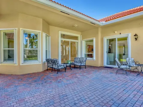 819 Sw Bromelia Terrace Stuart FL 34997