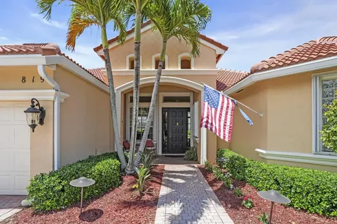 819 Sw Bromelia Terrace Stuart FL 34997