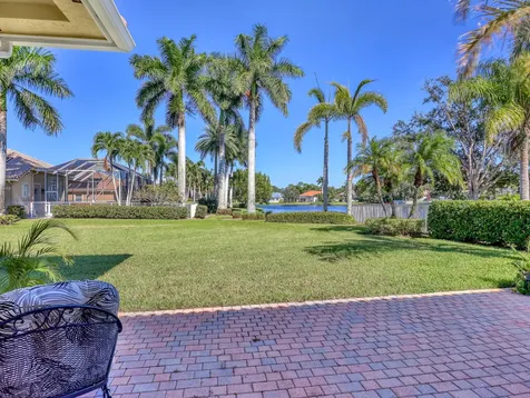 819 Sw Bromelia Terrace Stuart FL 34997
