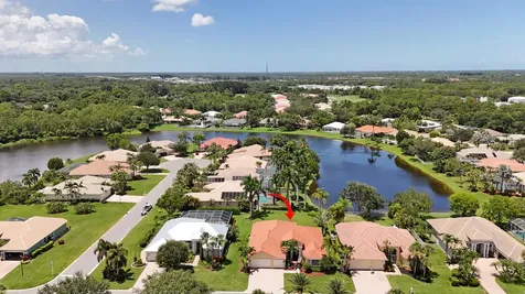 819 Sw Bromelia Terrace Stuart FL 34997