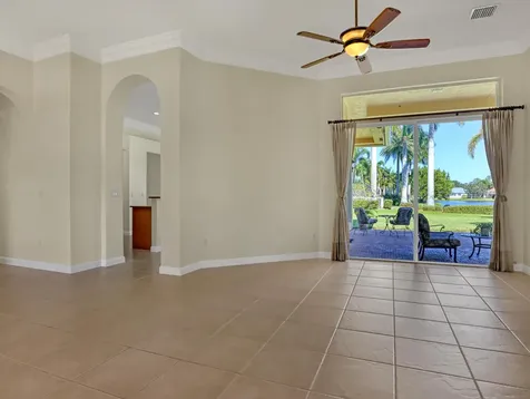 819 Sw Bromelia Terrace Stuart FL 34997