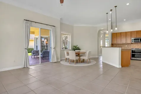 819 Sw Bromelia Terrace Stuart FL 34997