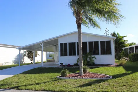 6731 Sinsonte Court Fort Pierce FL 34951