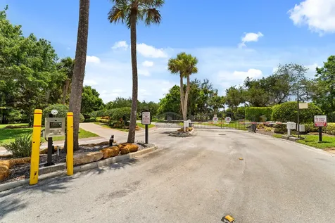 879 Sw Pebble Lane Palm City FL 34990