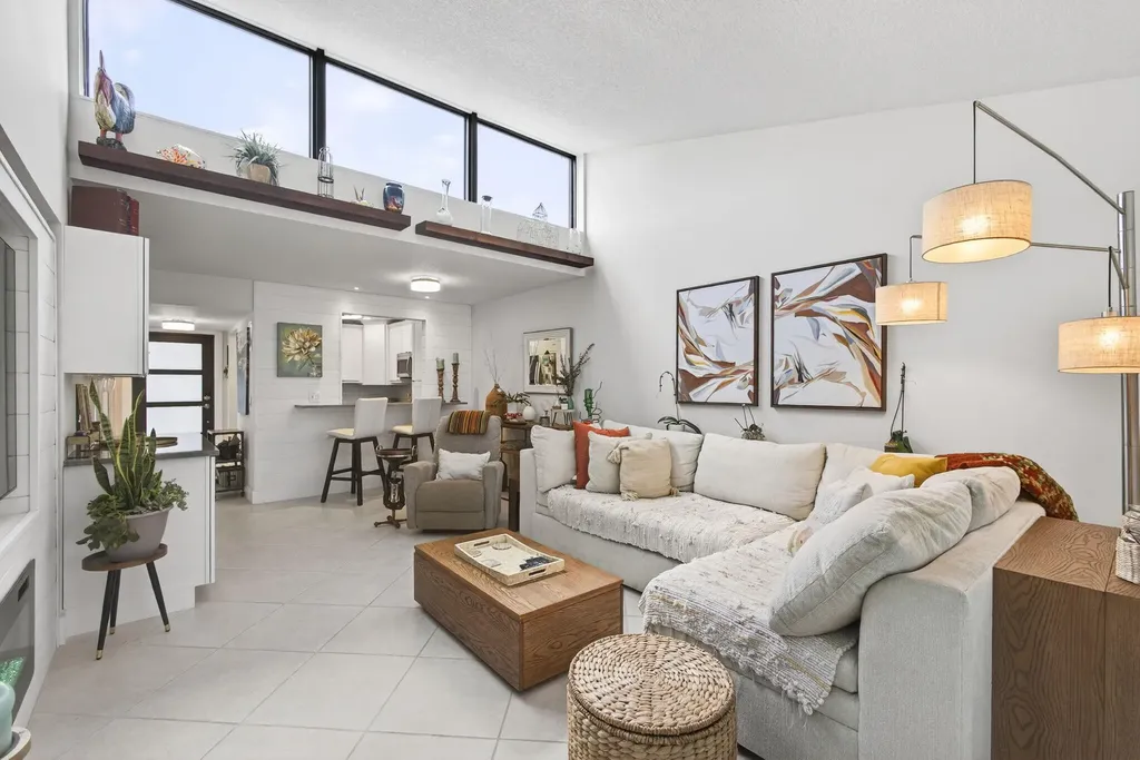 2532 Boundbrook Drive West Palm Beach FL 33406