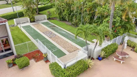 2532 Boundbrook Drive West Palm Beach FL 33406