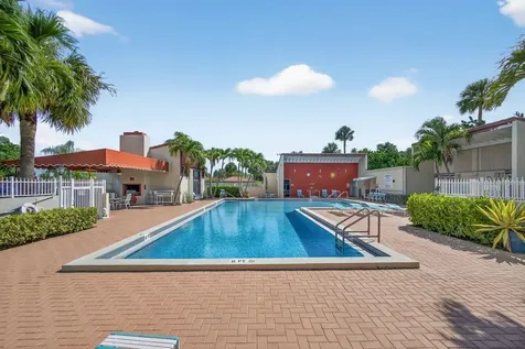 2532 Boundbrook Drive West Palm Beach FL 33406
