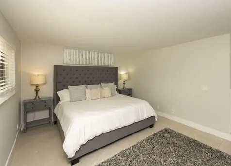 293 Old Meadow Way Palm Beach Gardens FL 33418