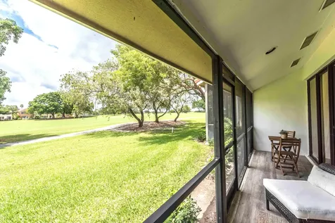 293 Old Meadow Way Palm Beach Gardens FL 33418