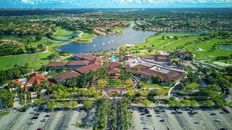 293 Old Meadow Way Palm Beach Gardens FL 33418