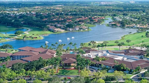 293 Old Meadow Way Palm Beach Gardens FL 33418