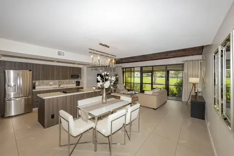 293 Old Meadow Way Palm Beach Gardens FL 33418