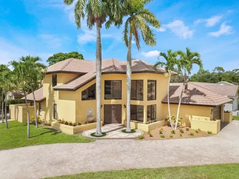 21130 White Oak Avenue Boca Raton FL 33428