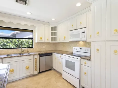 21130 White Oak Avenue Boca Raton FL 33428