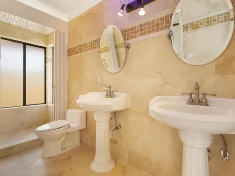 21130 White Oak Avenue Boca Raton FL 33428