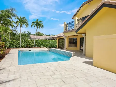 21130 White Oak Avenue Boca Raton FL 33428