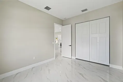 3257 Se West Snow Road Port Saint Lucie FL 34984