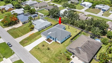 3257 Se West Snow Road Port Saint Lucie FL 34984