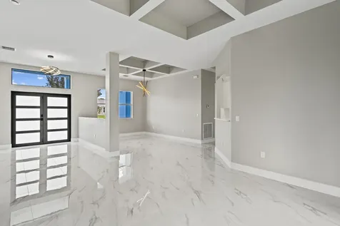 3257 Se West Snow Road Port Saint Lucie FL 34984