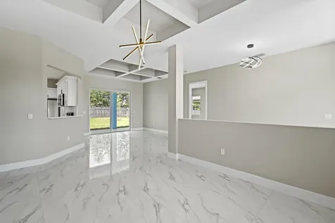 3257 Se West Snow Road Port Saint Lucie FL 34984