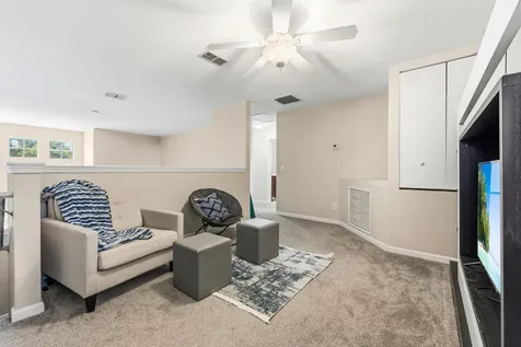624 Ne Bent Paddle Lane Port Saint Lucie FL 34983