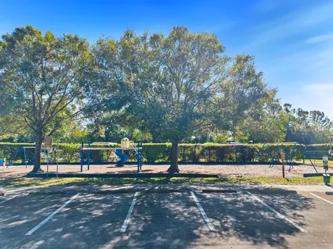 624 Ne Bent Paddle Lane Port Saint Lucie FL 34983