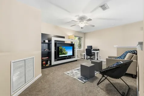 624 Ne Bent Paddle Lane Port Saint Lucie FL 34983